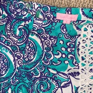 Ladies Lilly Pulitzer shorts size 2